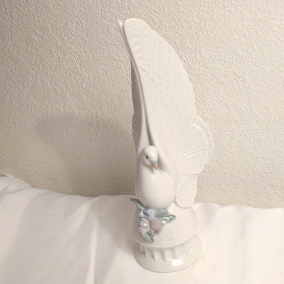 𝅺LLADRO message of Peace figuring handmade in Spain - Picture 1 of 11